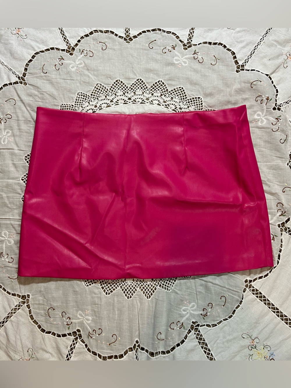 NWT H&M Faux Leather Hot Pink Mini Skirt - Picture 5 of 5